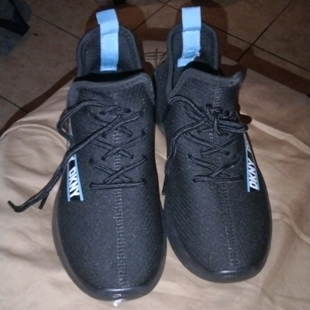 Brand New black shoes for little girls size  2/12